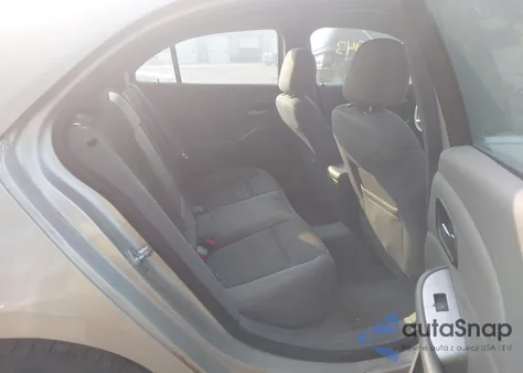 2015 Chevrolet Malibu Ls из США, поврежденный, VIN 1G11B5SLXFF254123